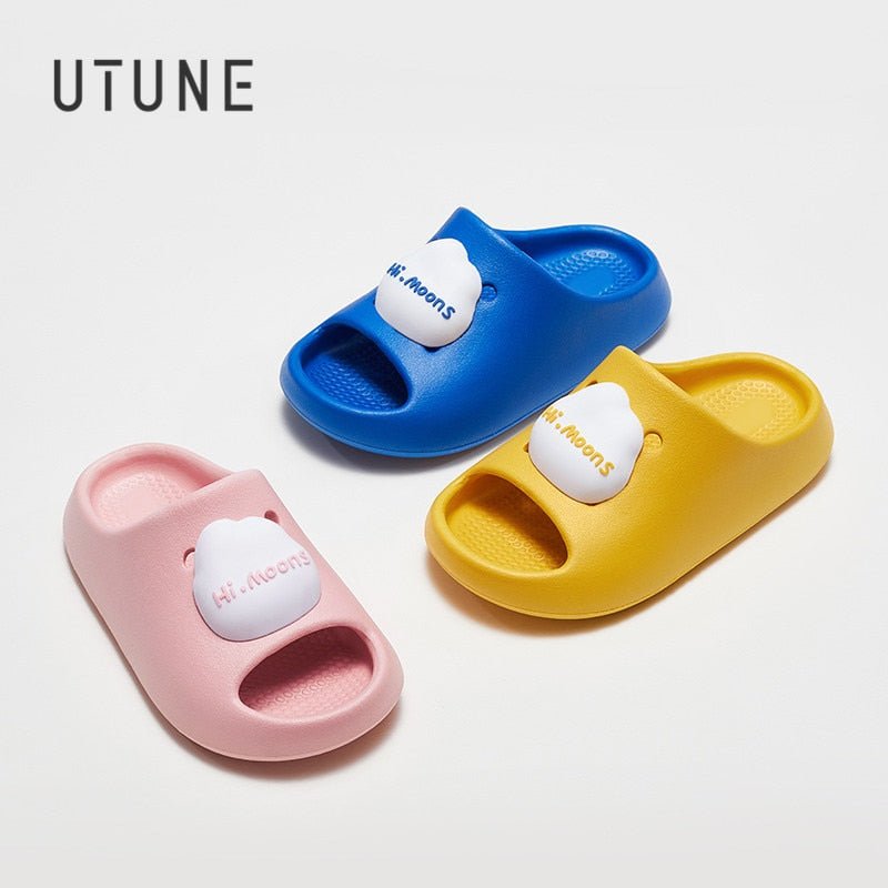 UTUNE Cloud Slippers For Boys Girls Sandals UTUNE Cloud Slippers For Boys Girls Sandals Summer Shoes For Kids EVA Non-slip Cute Soft Indoor Bathroom Slides Foreverking